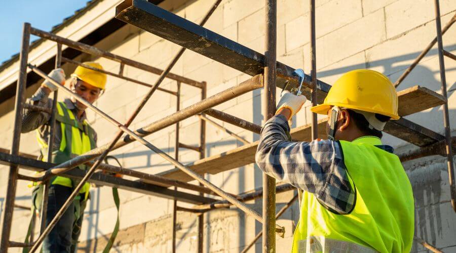 Professional residential roofers in Indian River, MI